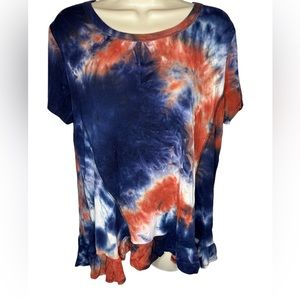 Super cute tie-dye short sleeve top- size large-cute ruffled bottom- great color
